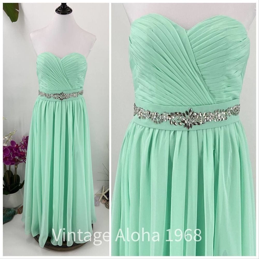Evening Gown Dress Pre Loved Soft Green